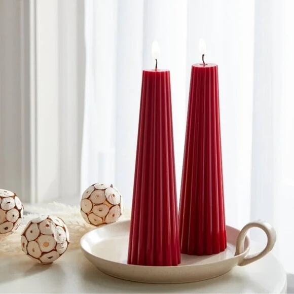 Threshold NWT NIB Holiday Hearth Scented Taper Candles Set of 2 - Picture 2 of 6